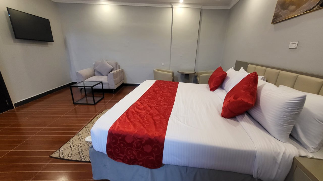Executive Suite